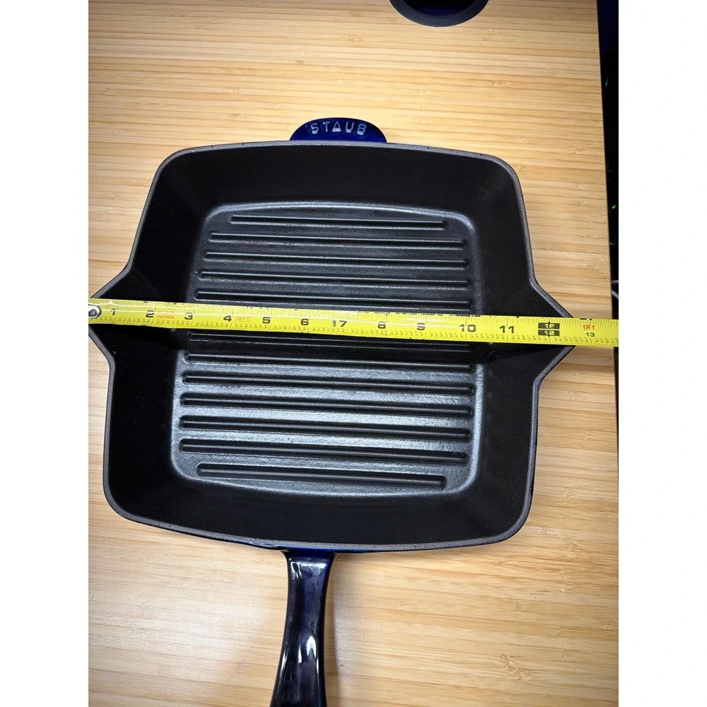 Staub 10